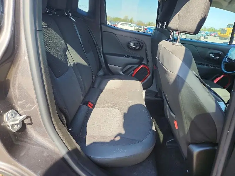 2017 JEEP RENEGADE TRAILHAWK  