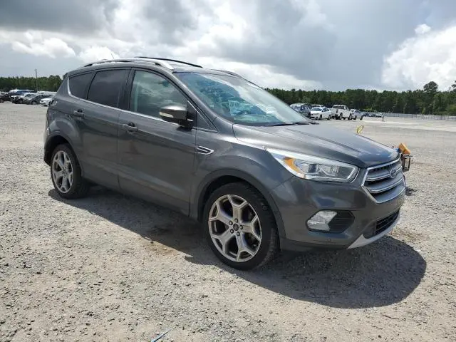 2017 FORD ESCAPE TITANIUM  