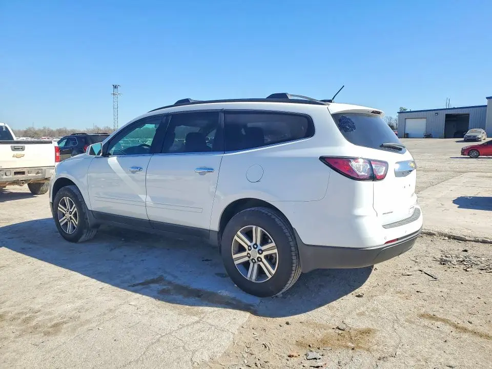 2016 CHEVROLET TRAVERSE LT  