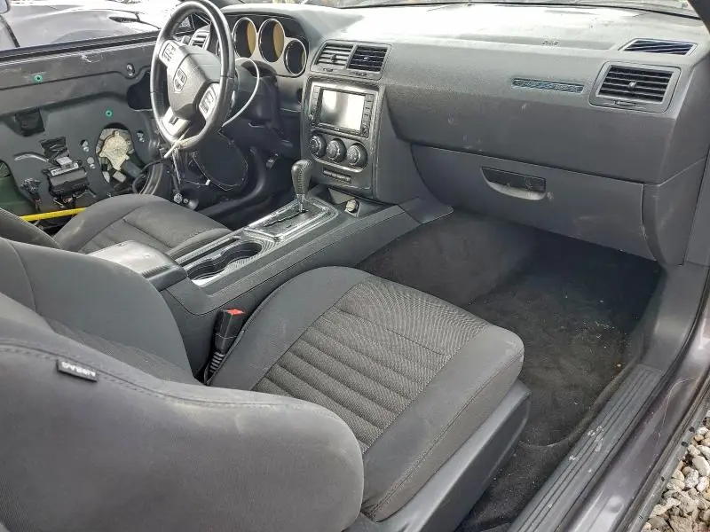 2014 DODGE CHALLENGER SXT  