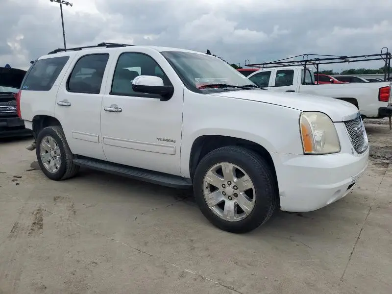 2010 GMC YUKON SLT  