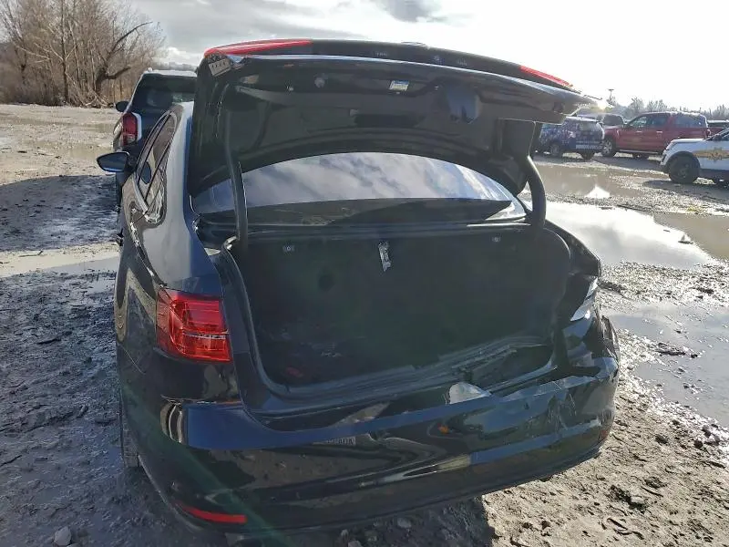 2016 VOLKSWAGEN JETTA GLI  