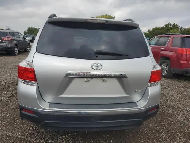 2011 TOYOTA HIGHLANDER BASE  