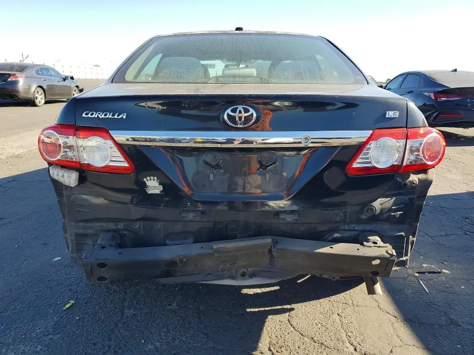 2011 TOYOTA COROLLA LE  