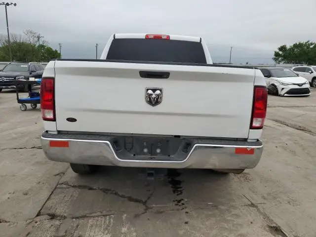 2016 RAM 1500 ST