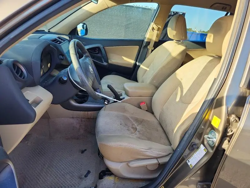 2010 TOYOTA RAV4 BASE  