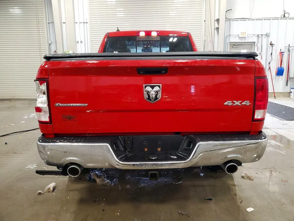 2018 RAM 1500 SLT  
