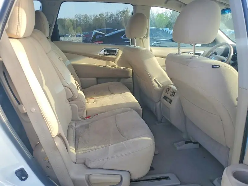 2015 NISSAN PATHFINDER S  