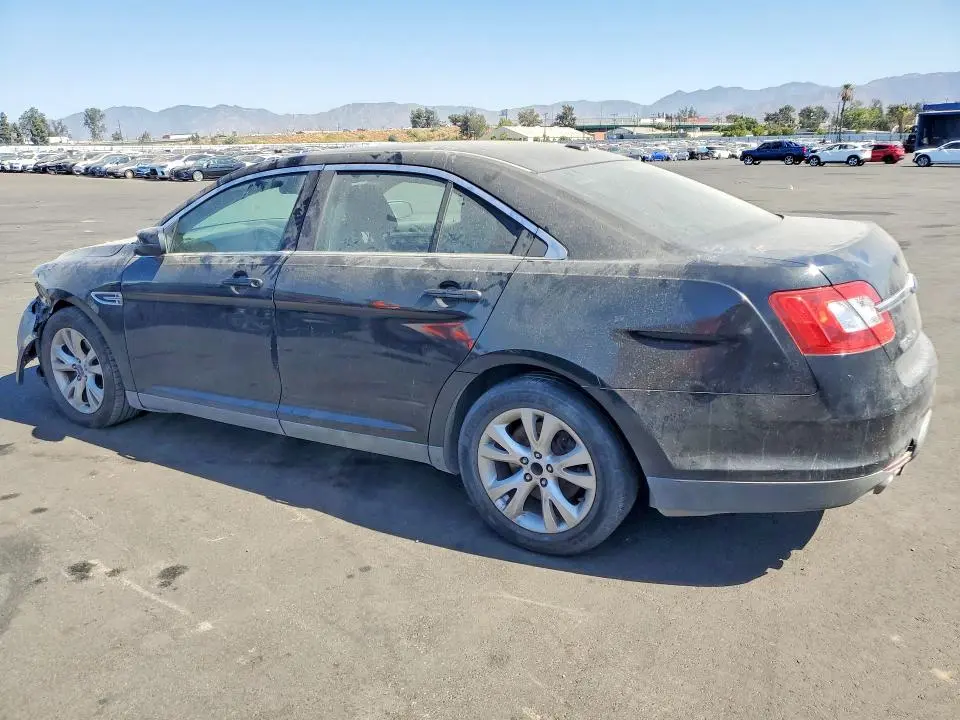 2011 FORD TAURUS SEL  