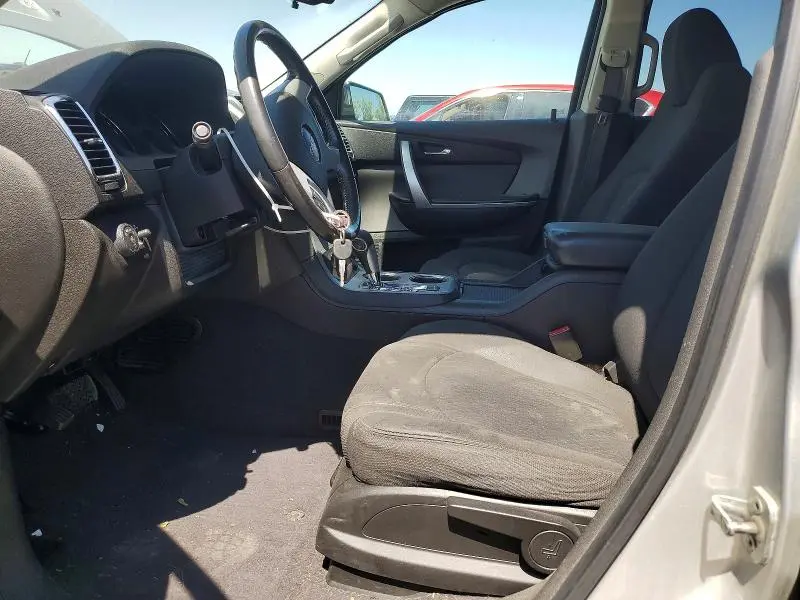2012 GMC ACADIA SLE  