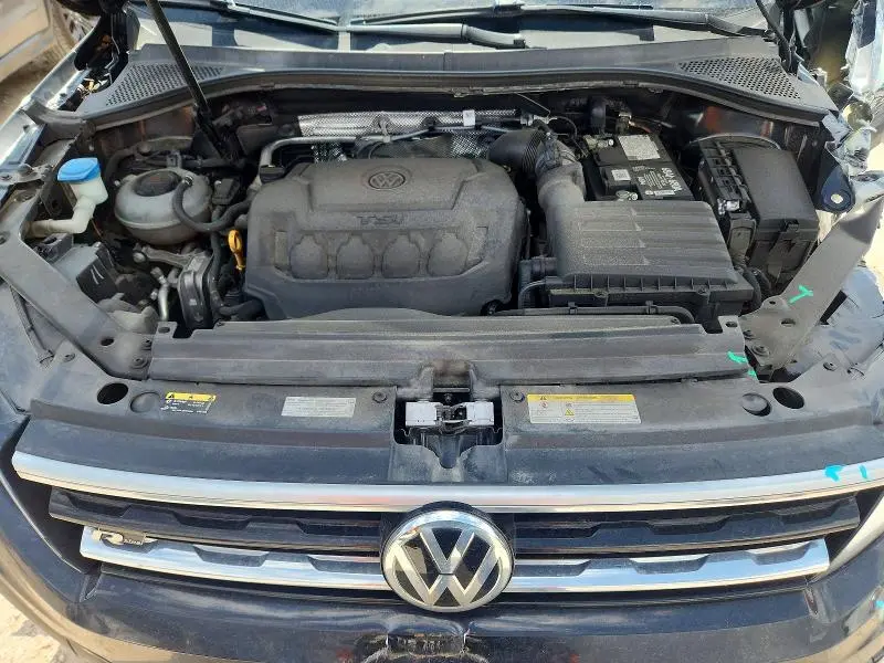 2021 VOLKSWAGEN TIGUAN SE  