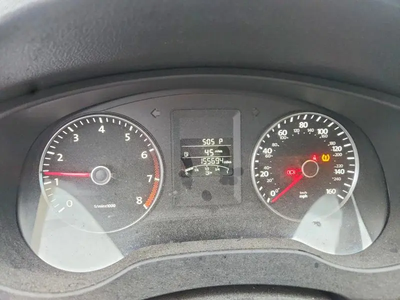 2013 VOLKSWAGEN JETTA SE  