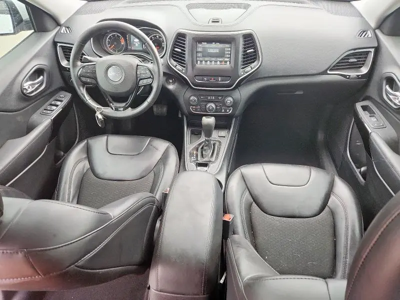 2021 JEEP CHEROKEE LATITUDE PLUS  