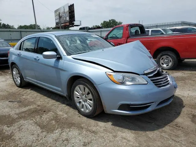 2013 CHRYSLER 200 LX  