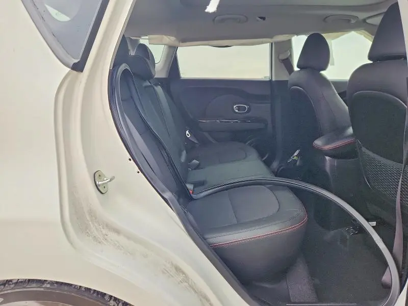 2019 KIA SOUL !  