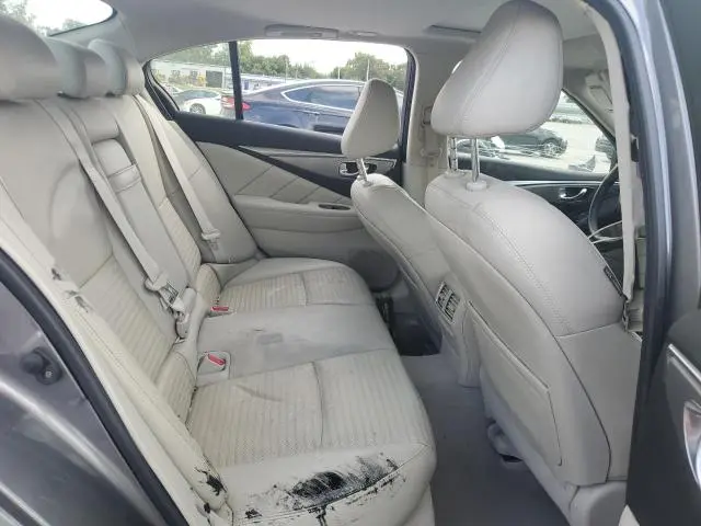 2018 INFINITI Q50 LUXE  