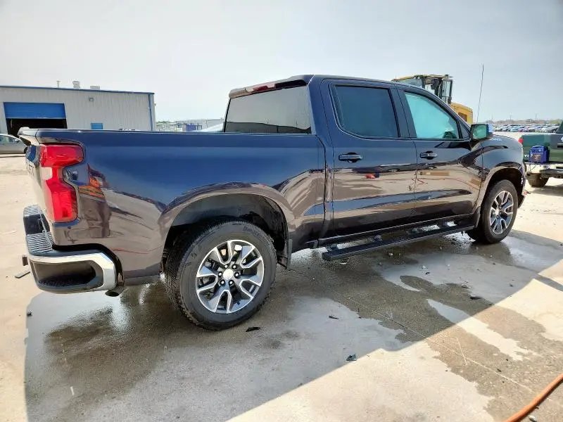 2023 CHEVROLET SILVERADO C1500 LT  