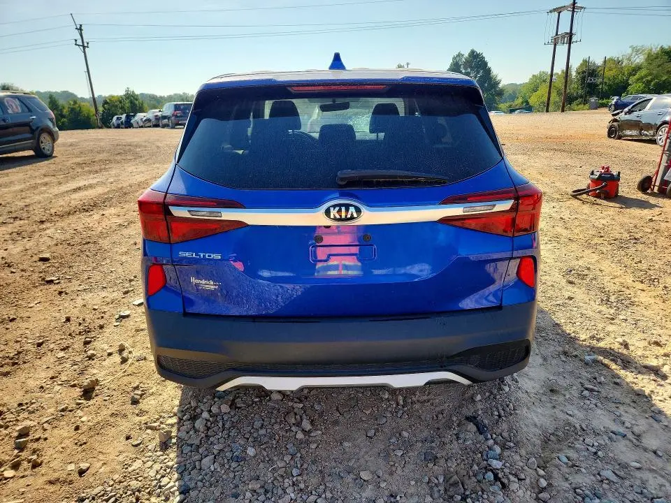 2021 KIA SELTOS LX  