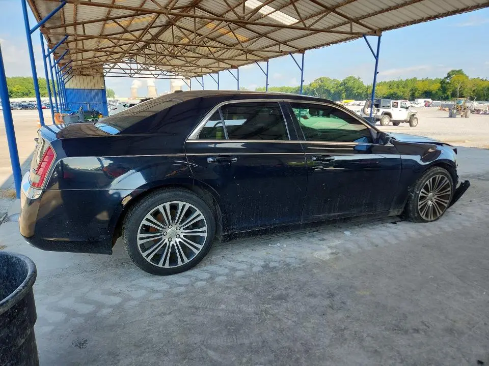 2013 CHRYSLER 300   