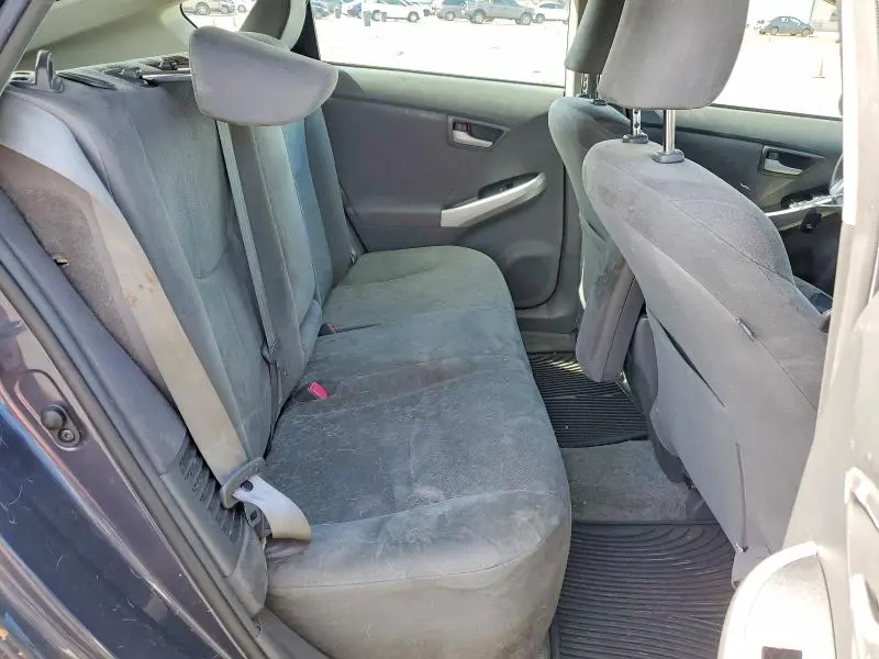 2010 TOYOTA PRIUS II  
