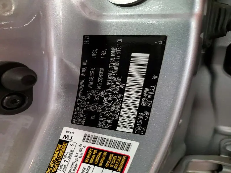 2022 TOYOTA HIGHLANDER XLE  