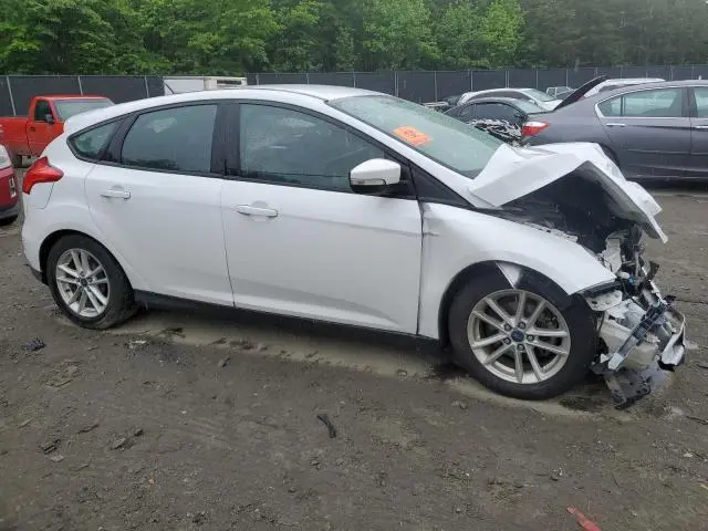 2016 FORD FOCUS SE  