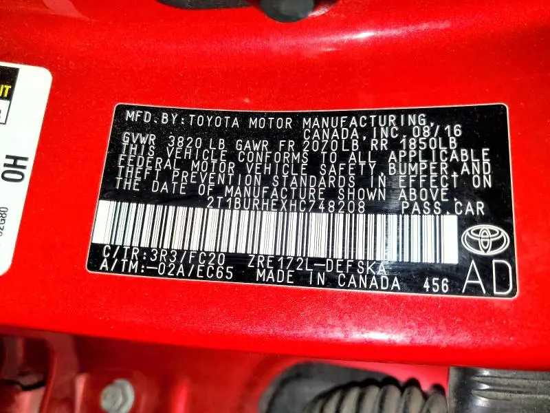 2017 TOYOTA COROLLA SE  