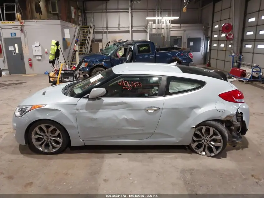 2015 HYUNDAI VELOSTER FLEX