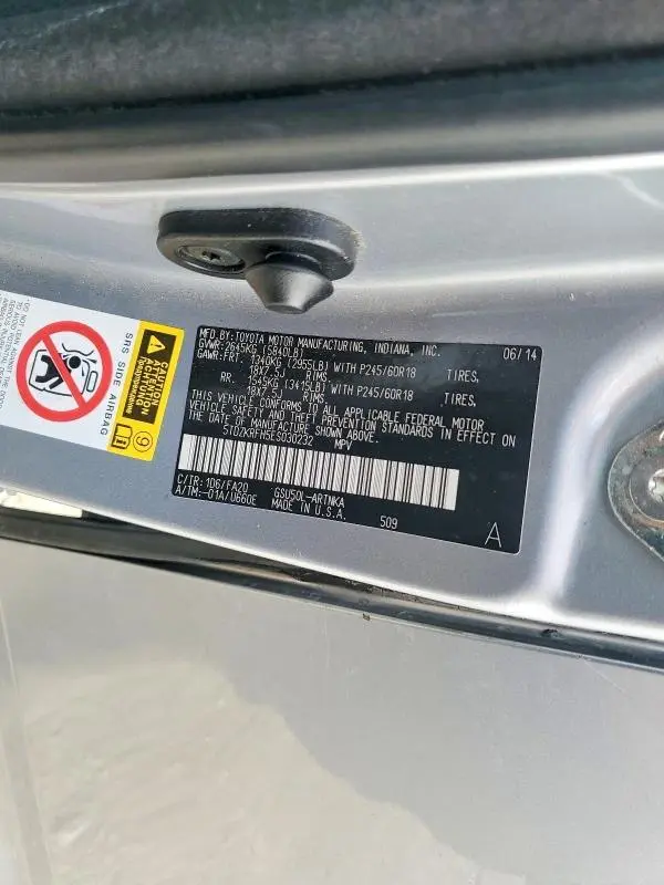 2014 TOYOTA HIGHLANDER LE PLUS  