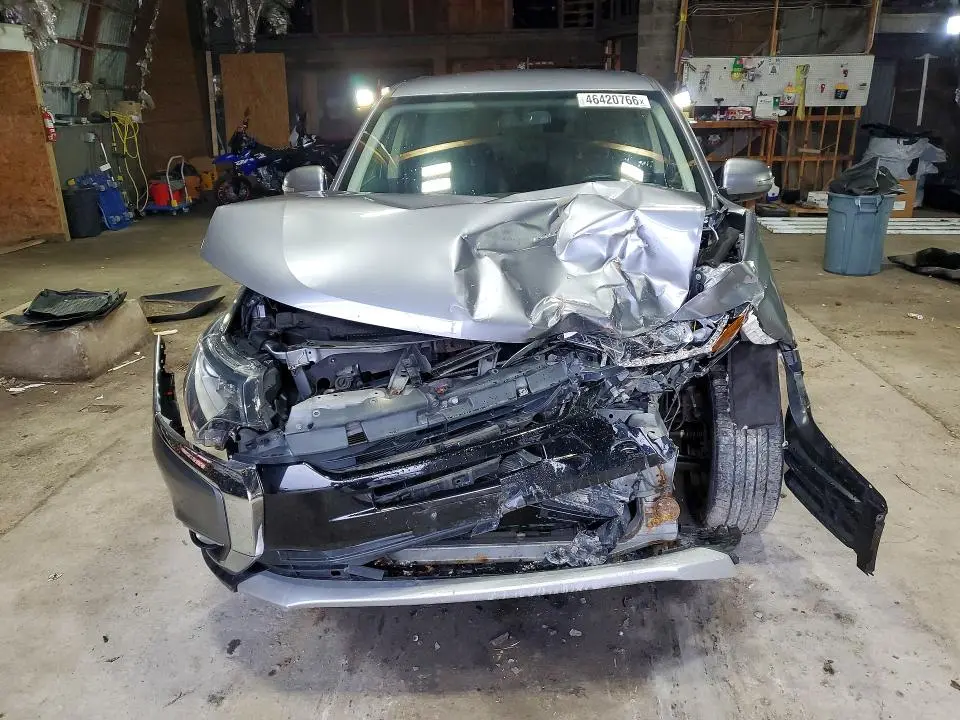 2016 MITSUBISHI OUTLANDER SE  