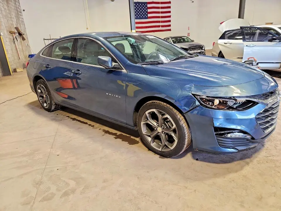2024 CHEVROLET MALIBU LT  