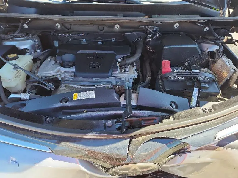 2017 TOYOTA RAV4 XLE  