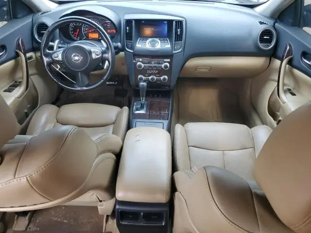 2010 NISSAN MAXIMA S  