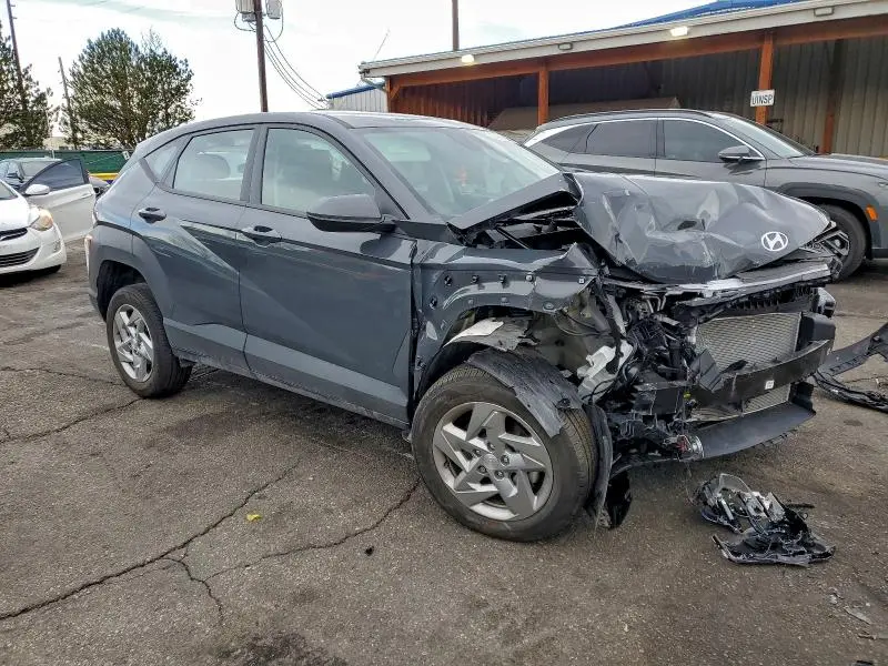 2024 HYUNDAI KONA SE  