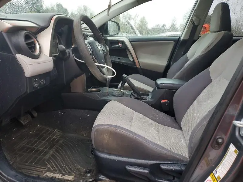 2014 TOYOTA RAV4 XLE  