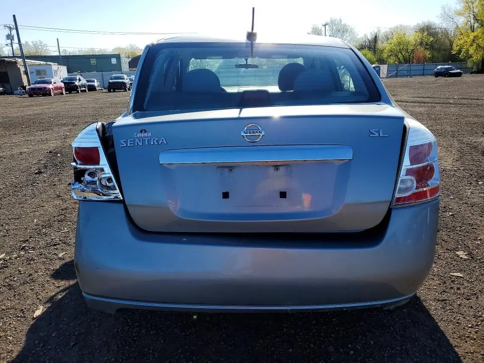 2010 NISSAN SENTRA 2.0  