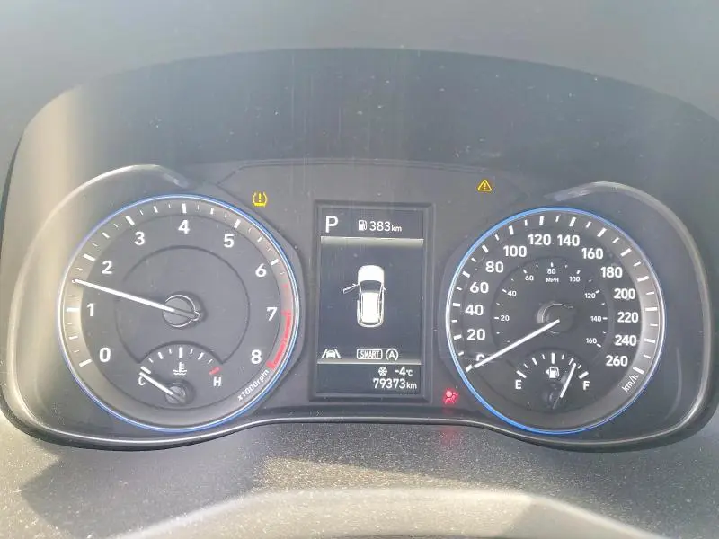2023 HYUNDAI KONA SE  