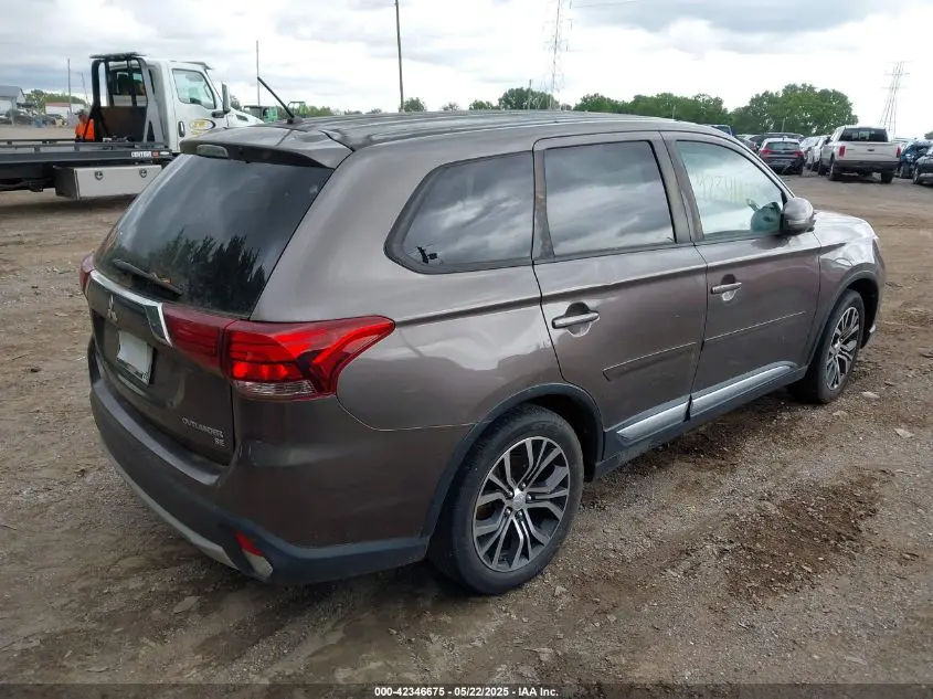 2016 MITSUBISHI OUTLANDER SE