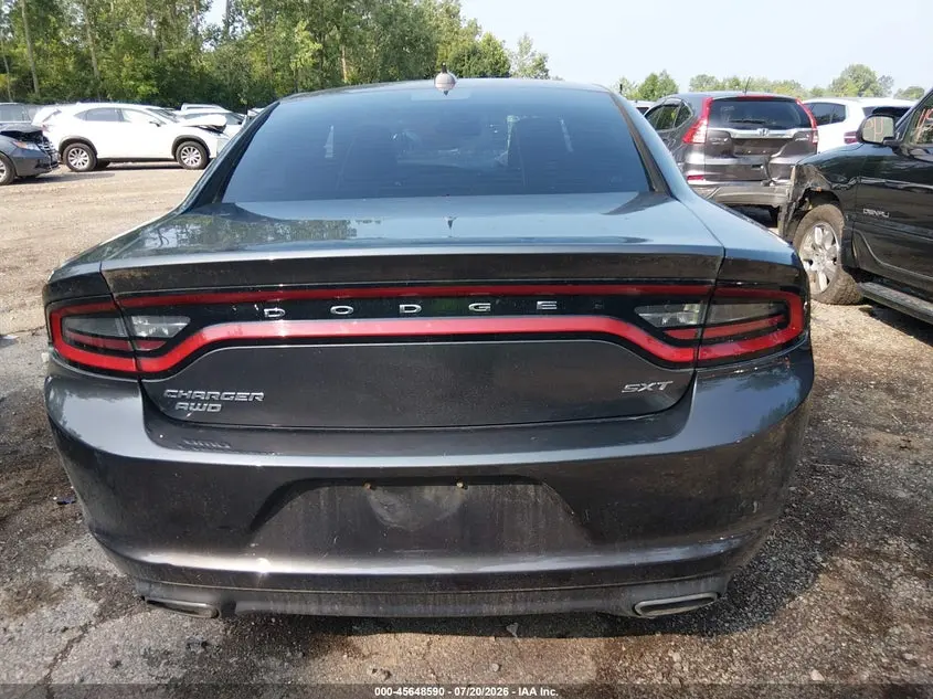 2016 DODGE CHARGER SXT
