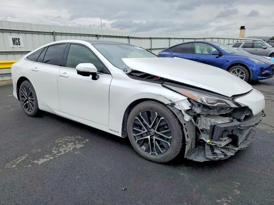 2021 TOYOTA MIRAI LIMITED  