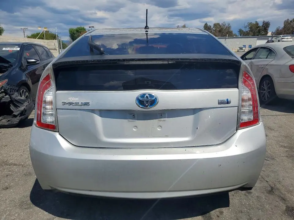 2013 TOYOTA PRIUS TWO  