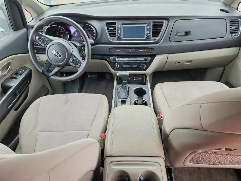 2019 KIA SEDONA LX  