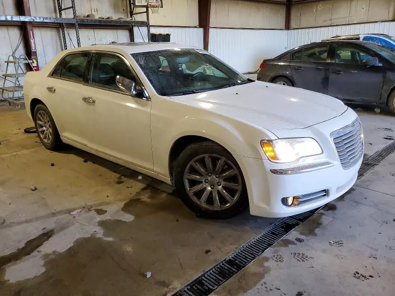 2012 CHRYSLER 300 LIMITED  