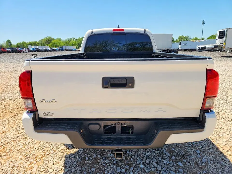 2021 TOYOTA TACOMA SR  