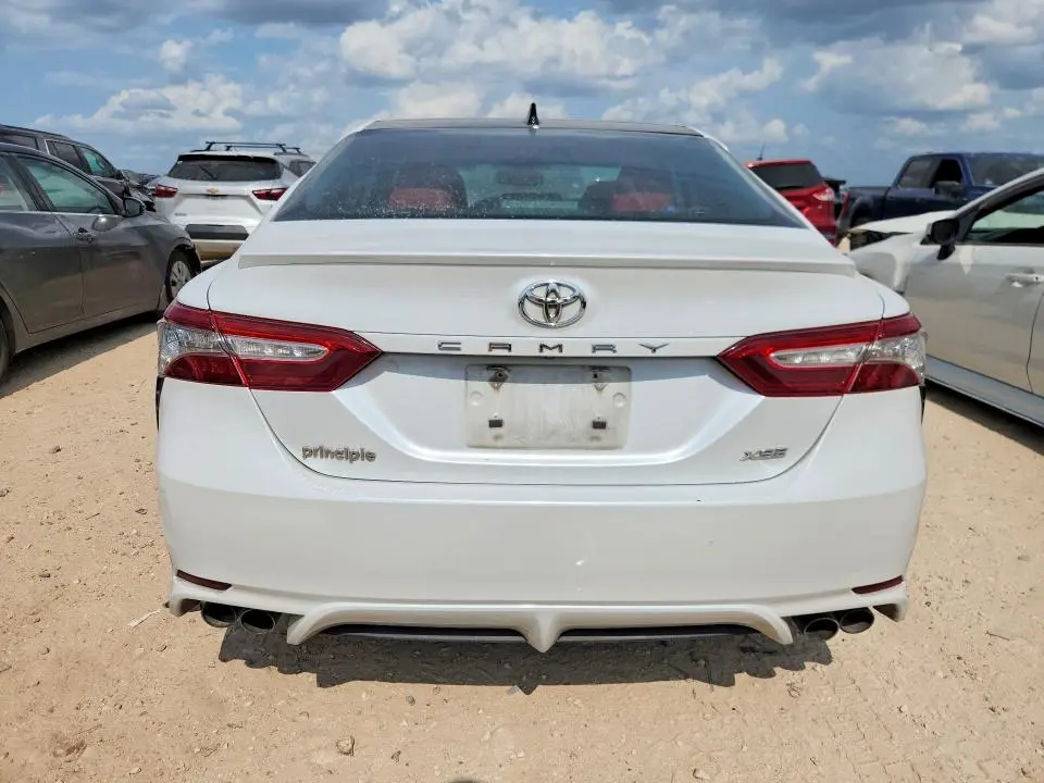 2019 TOYOTA CAMRY XSE  