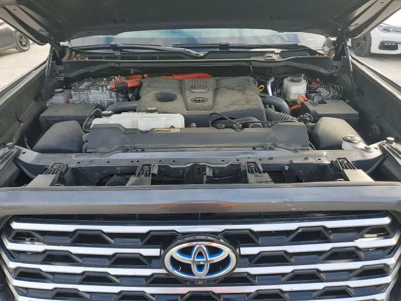 2024 TOYOTA TUNDRA CREWMAX CAPSTONE  