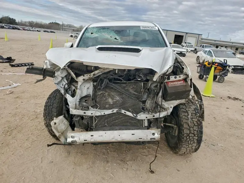2019 TOYOTA TACOMA DOUBLE CAB  