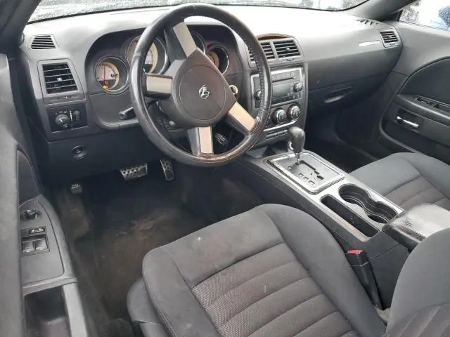 2010 DODGE CHALLENGER SE  