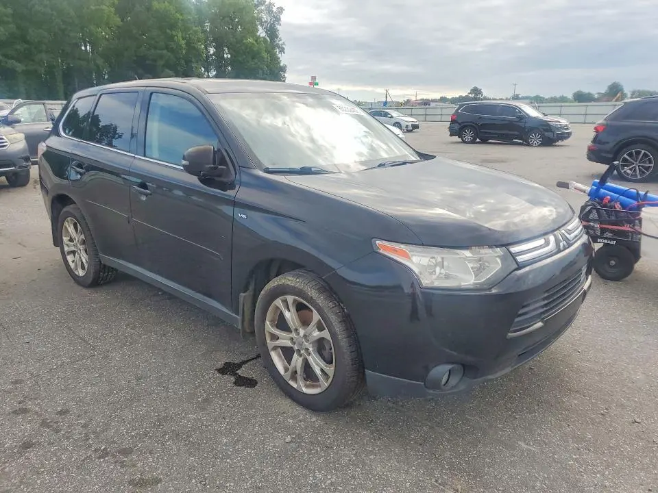 2014 MITSUBISHI OUTLANDER GT  