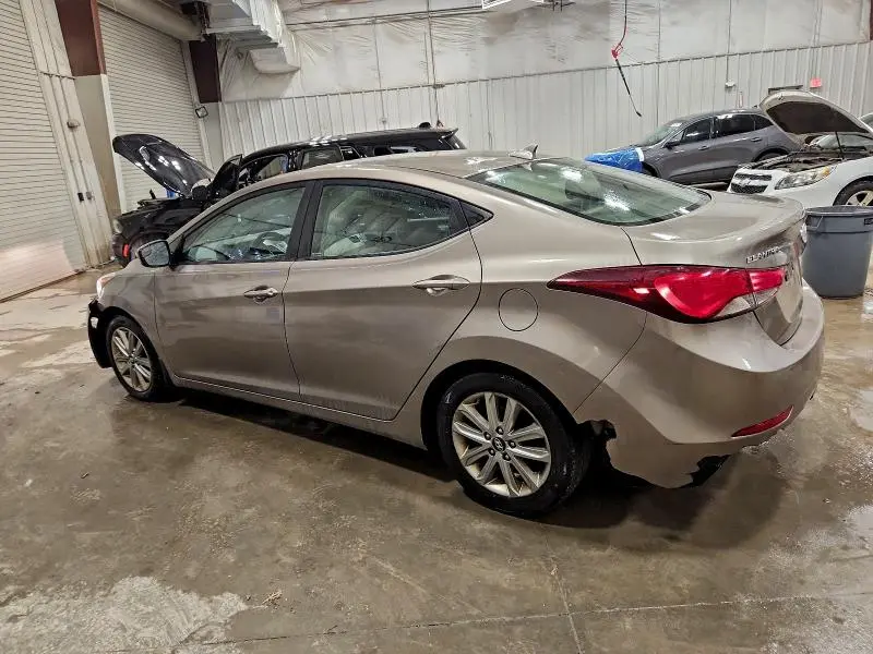 2015 HYUNDAI ELANTRA SE  